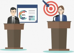 或操作多媒体、握住白板笔、遥控笔、教鞭及做