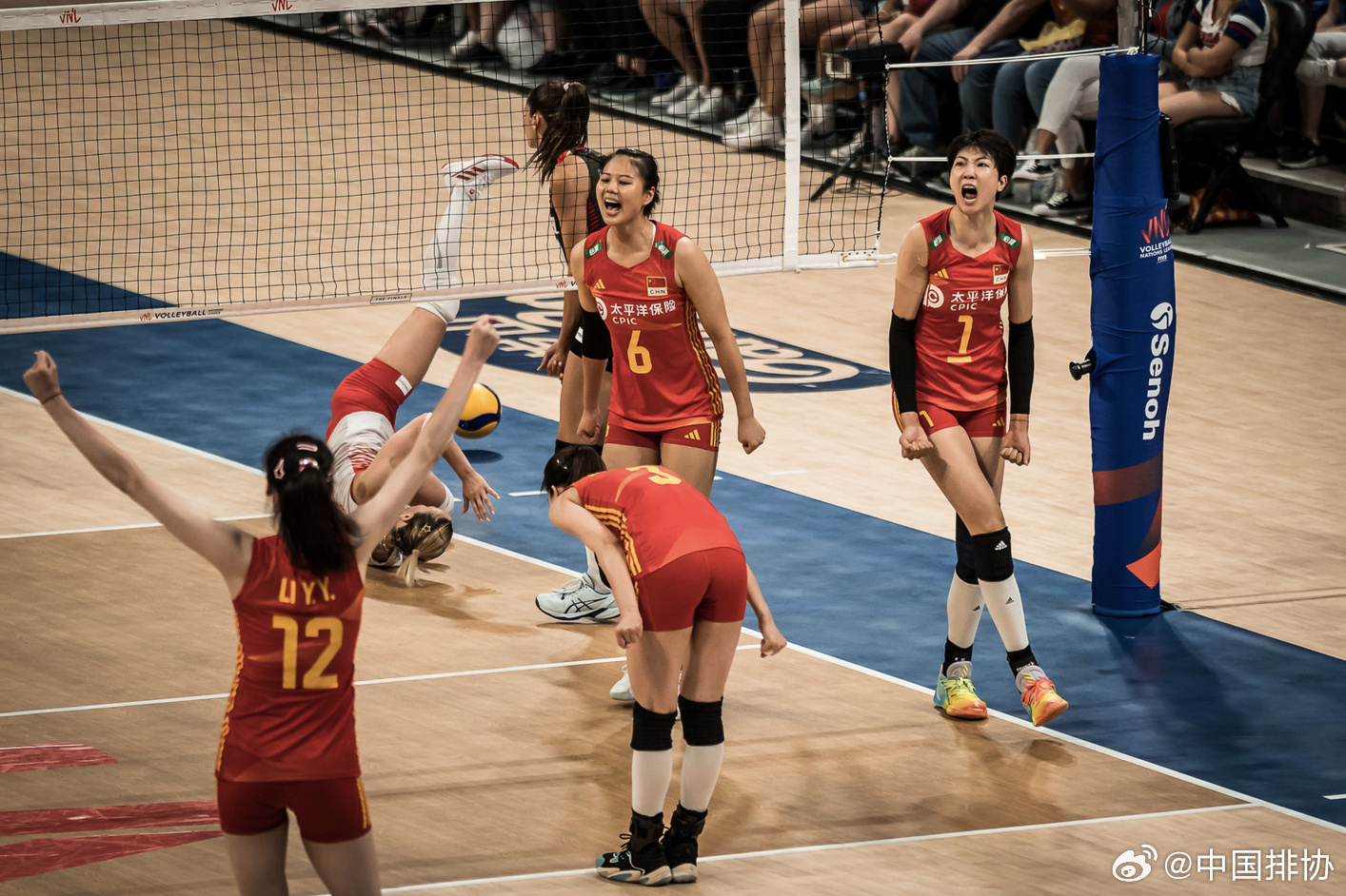 世联赛决赛中国女排惜败土耳其 创下队史最佳亚