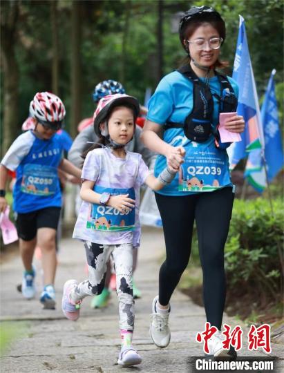 福鼎太姥山洞道穿越挑战赛开赛，体育与旅游融