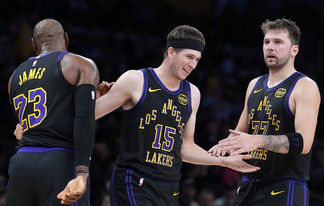 湖人残阵迎战雷霆 东契奇里夫斯欧洲治疗加速复