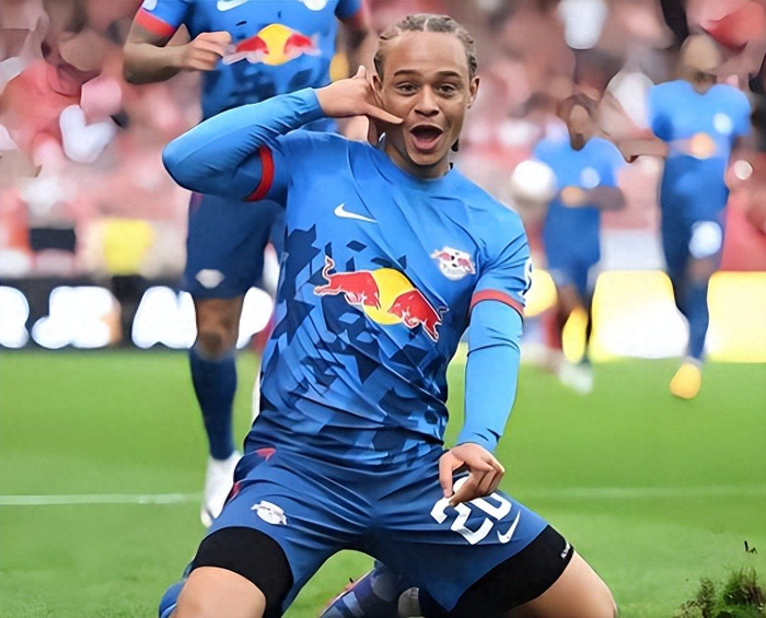 陈涛临危受命率队逆转津门虎 戴伟浚复出助深圳