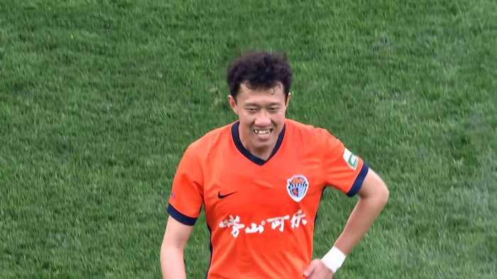 青岛海牛主场爆冷击败河南队 河南三连败保级形