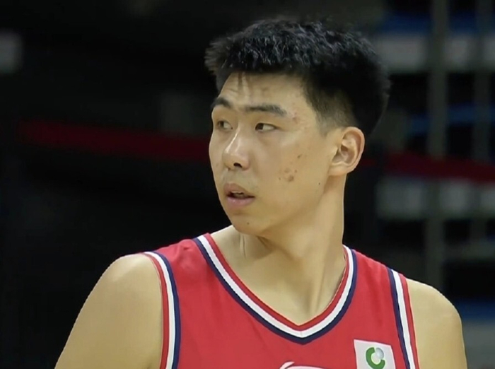 徐昕获NBA多队试训邀约，米切尔：未来由其自主